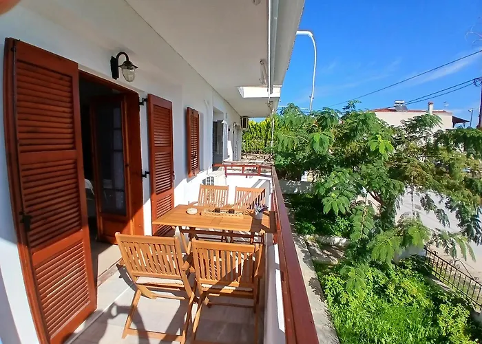 Iremos Nikiti (Sithonia)