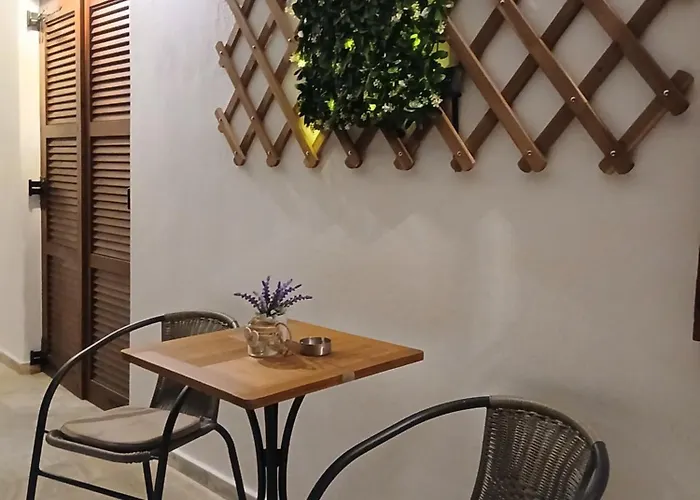 Iremos * Nikiti (Sithonia)